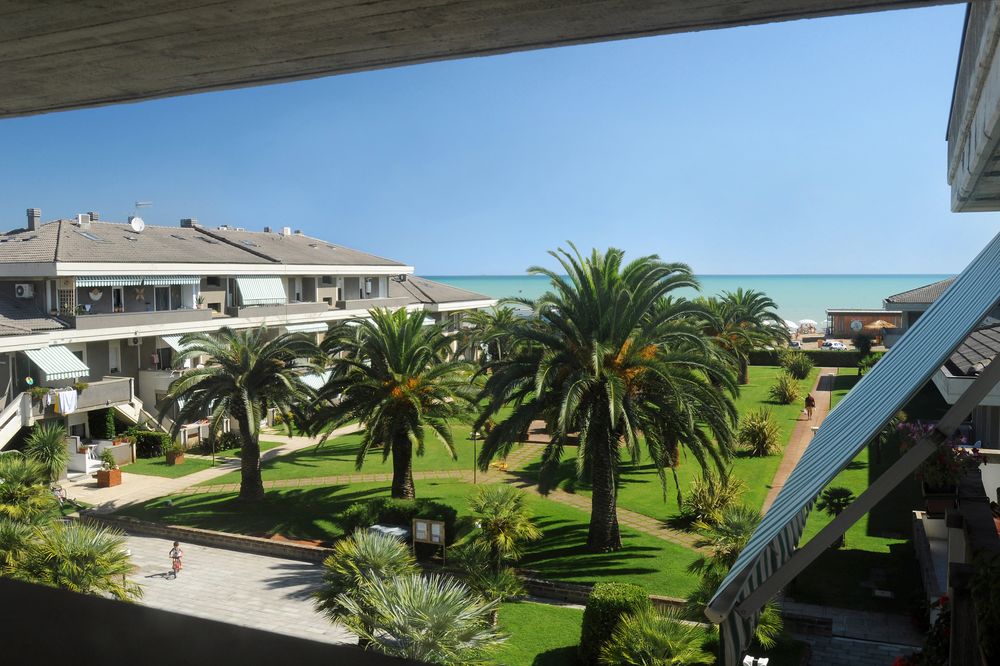 Residence Leonardo sul Mare